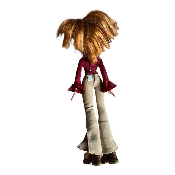 Bratz doll meygan with clothes and shoes y2k - Picture 2 of 4